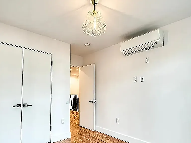 1516 New York Ave #1B — Photo 6