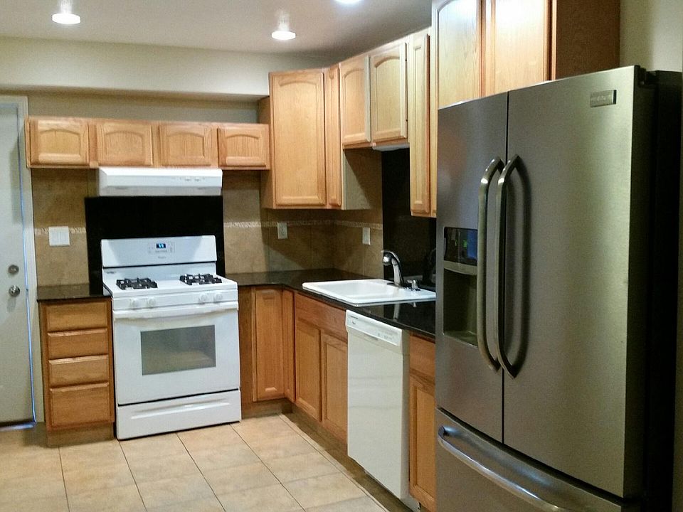 801 Deerfield Rd Chatham, IL, 62629 Apartments for Rent Zillow