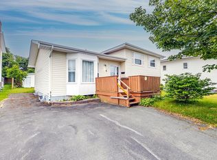 4 Melrose Place, St.John's, NL A1E5V3