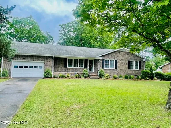 3707 Sand Clay Road, Kinston, NC 28504