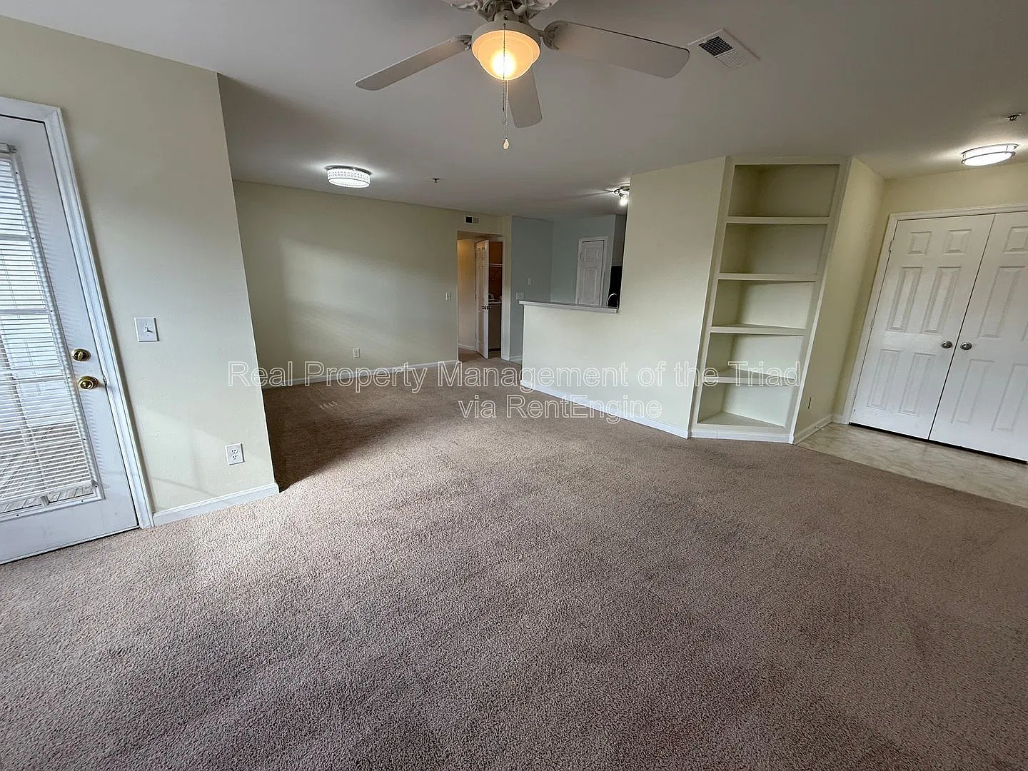 2 bed, 2.0 bath, 1080 sqft, $1,150 — Photo 4