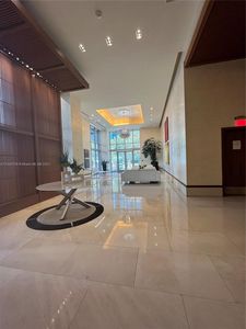 1060 Brickell Ave APT 215, Miami, FL, 33131