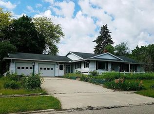 531 Athletic St, Vassar, MI 48768