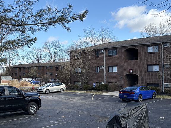 3rd image of 204 Highland St APT B3