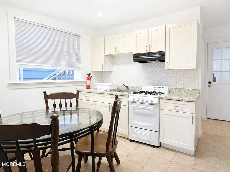 13 Decatur Ave #A — Photo 1