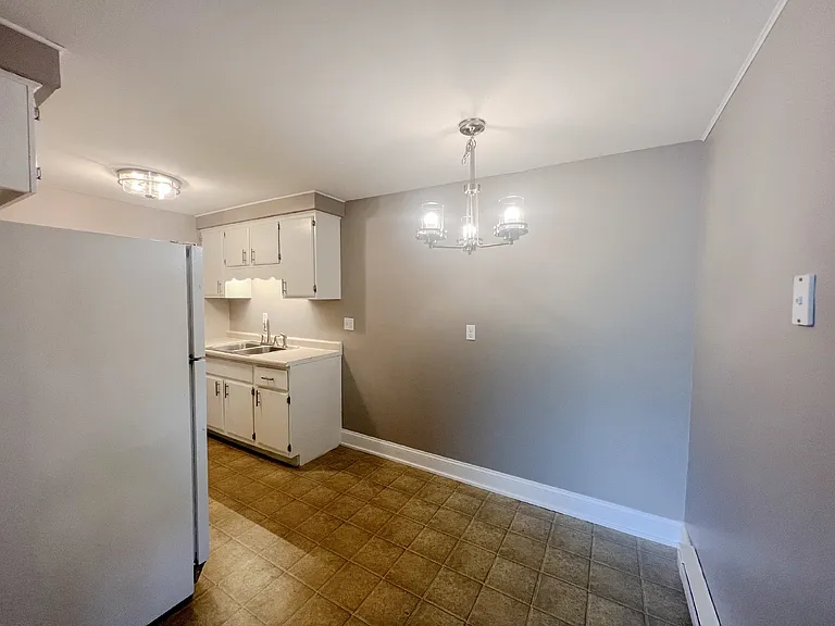 1467 Catherine St #1 — Photo 11