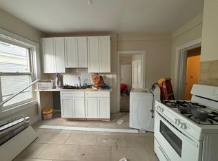 278 Washington St APT 2, Cambridge, MA 02139