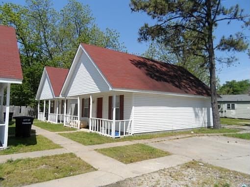 5th image of 310 Plaza Ave