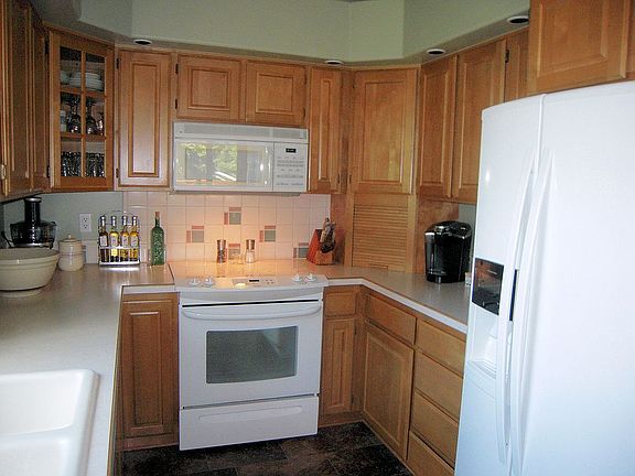 U-Shaped Kitchen