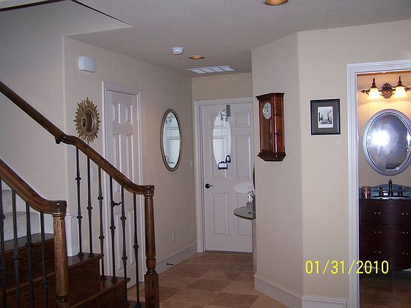 Stairs/Powder/Guest BR