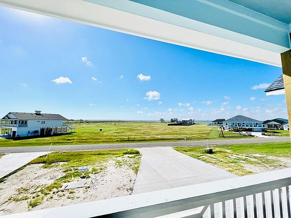 3rd image of 1509 Cape Velero Dr