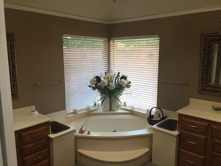 Master Bathroom- Double Vanities, Separate Shower
