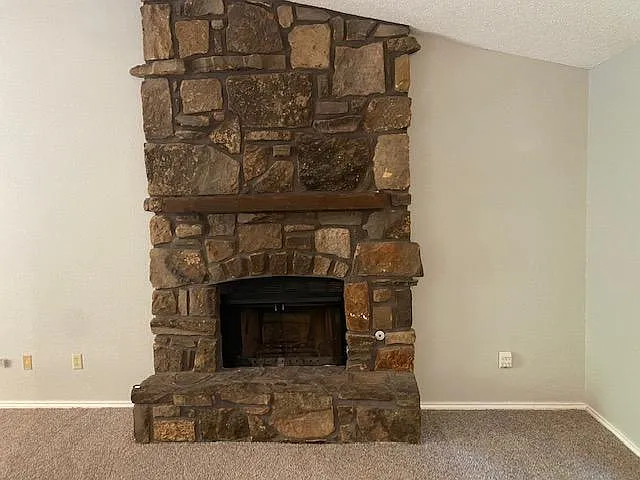 3 bed, 1452 sqft, $1,645 — Photo 3