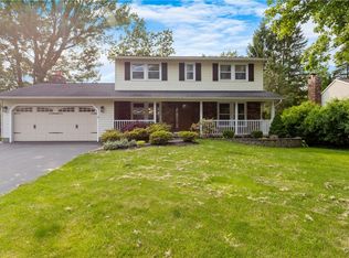 7991 Nutmeg Ln, Liverpool, NY 13090