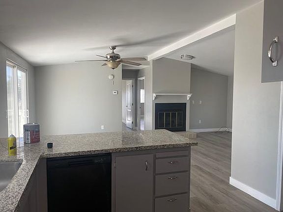 5th image of 29528 Landsdowne Ln