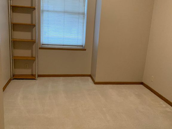 5th image of 139 N 11th St APT 505