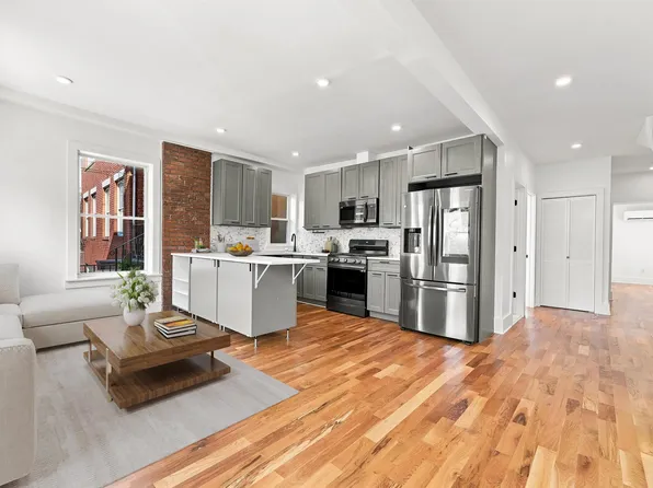 286 Halladay St, Jersey City, NJ 07304