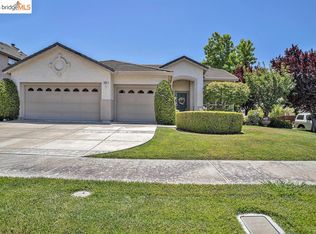994 Country Glen Ln, Brentwood, CA