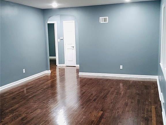 3rd image of 6202 Nebraska Ave