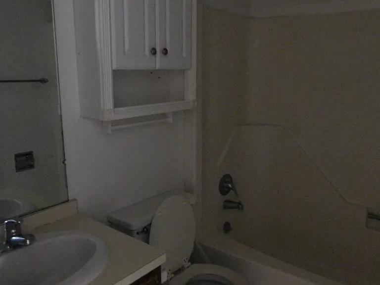 6222 Harbourside Dr — Photo 17