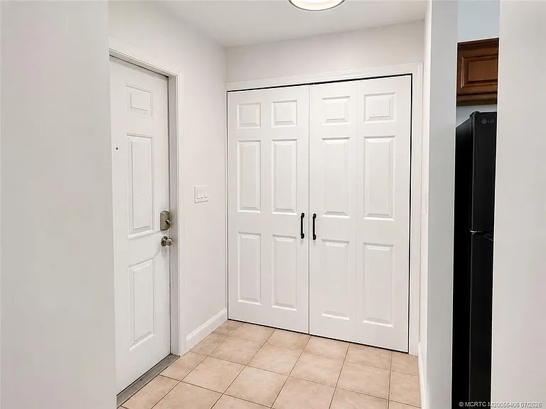 615 Oleander St #201 — Photo 14
