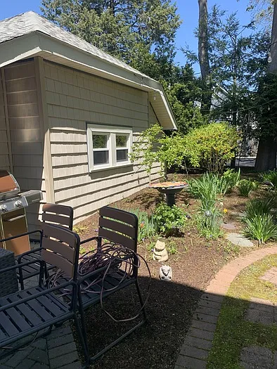 60 Oakwood Rd #1 — Photo 13