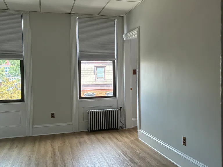 136 Coles St #2 — Photo 20