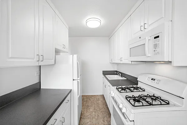 Rented by Edwards & Noble Properties LTD | media 12