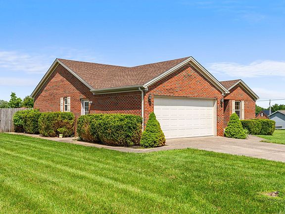 3rd image of 174 Shirdell Dr