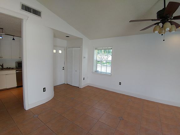 4th image of 13756 SW 149th Circle Ln #181