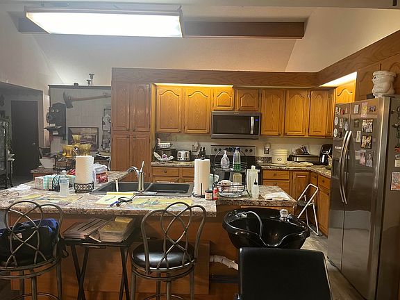 4th image of 3004 E Vista Dr