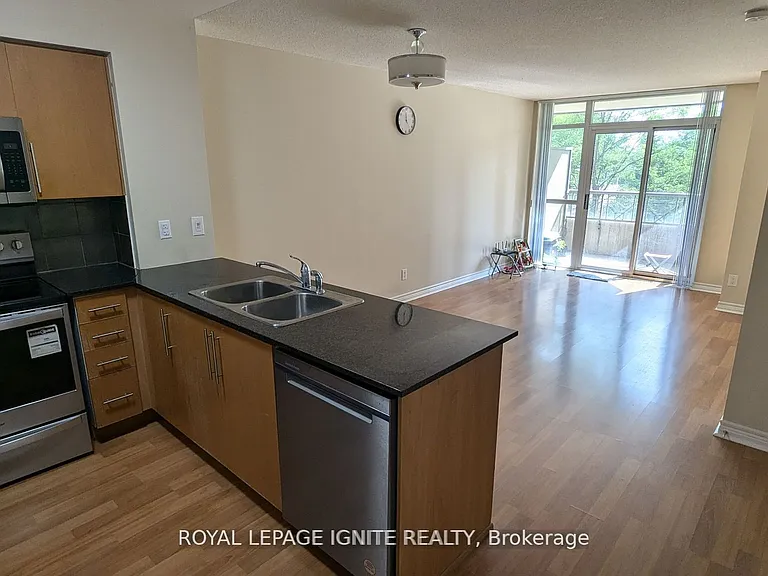 310 Burnhamthorpe Rd W #308 — Photo 7