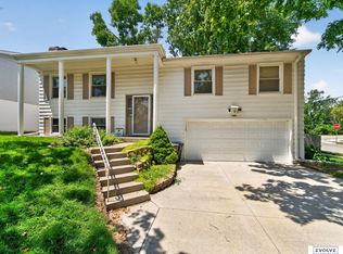 1724 N 107th Ave, Omaha, NE 68114