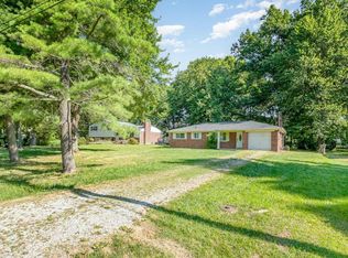 776 Fairway Dr, Cincinnati, OH 45245