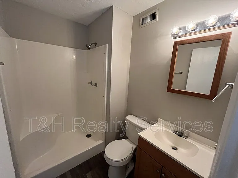 8114 Jade Ct — Photo 15
