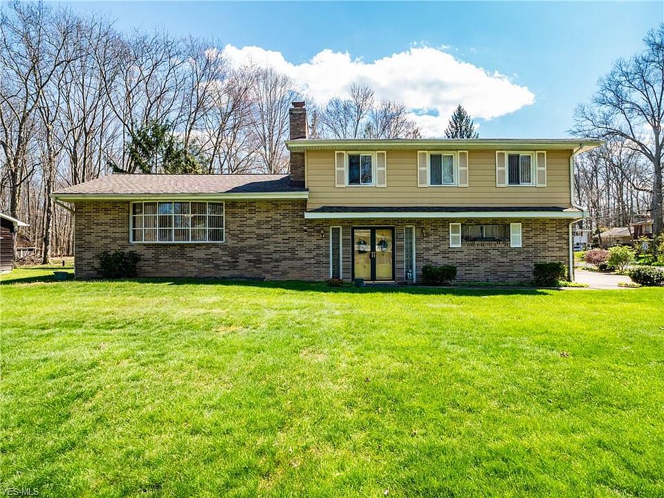 1st image of 251 Skylane Dr