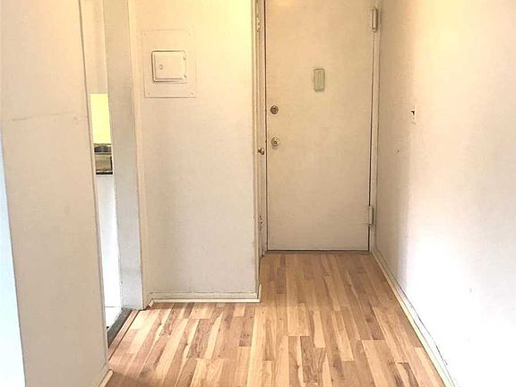 3rd image of 91 Tulip Ave APT Lb1