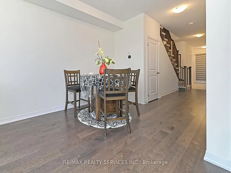 15 Blacklock St #19 — Photo 24