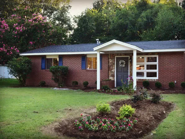 1908 Hadley Rd, Raleigh, NC 27610