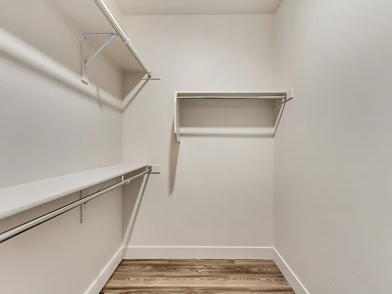 606 W North Temple St #105 — Photo 15