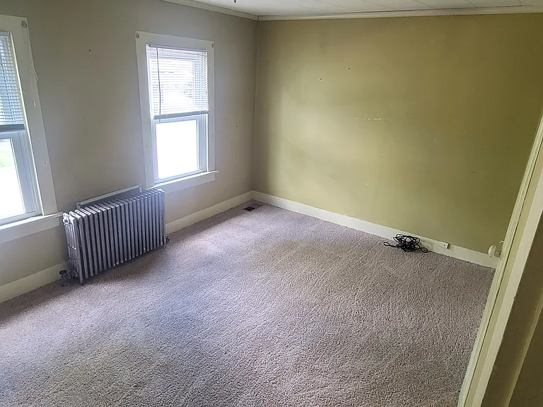 39 Elm St — Photo 6