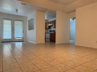 309 S Water Ln #2, New Braunfels, TX 78130
