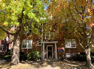 1108NEV, Urbana, IL 61801