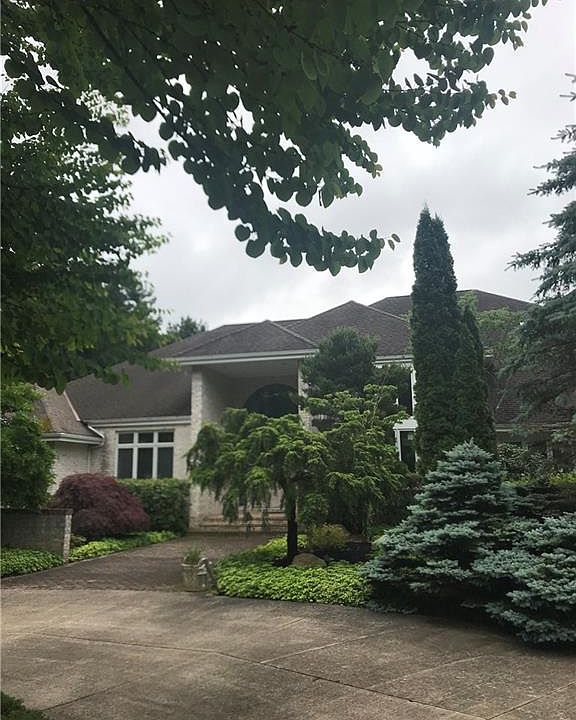 1st image of 50 Cableknoll Ln