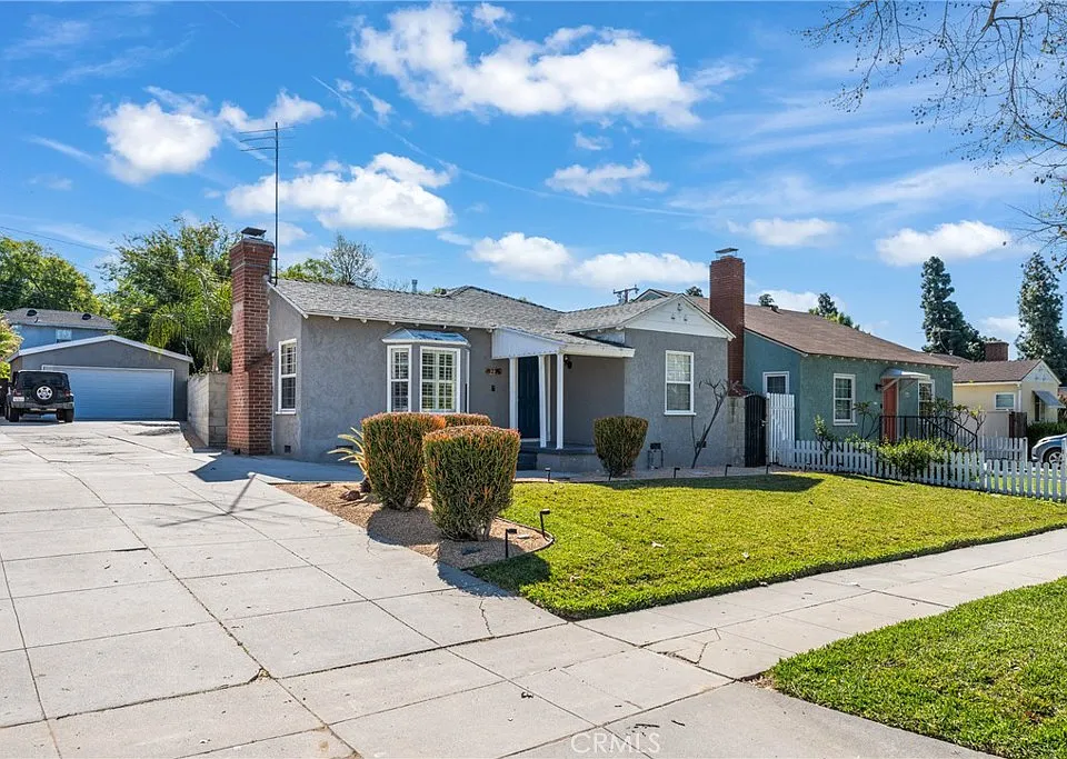 6226 Magnolia Ave