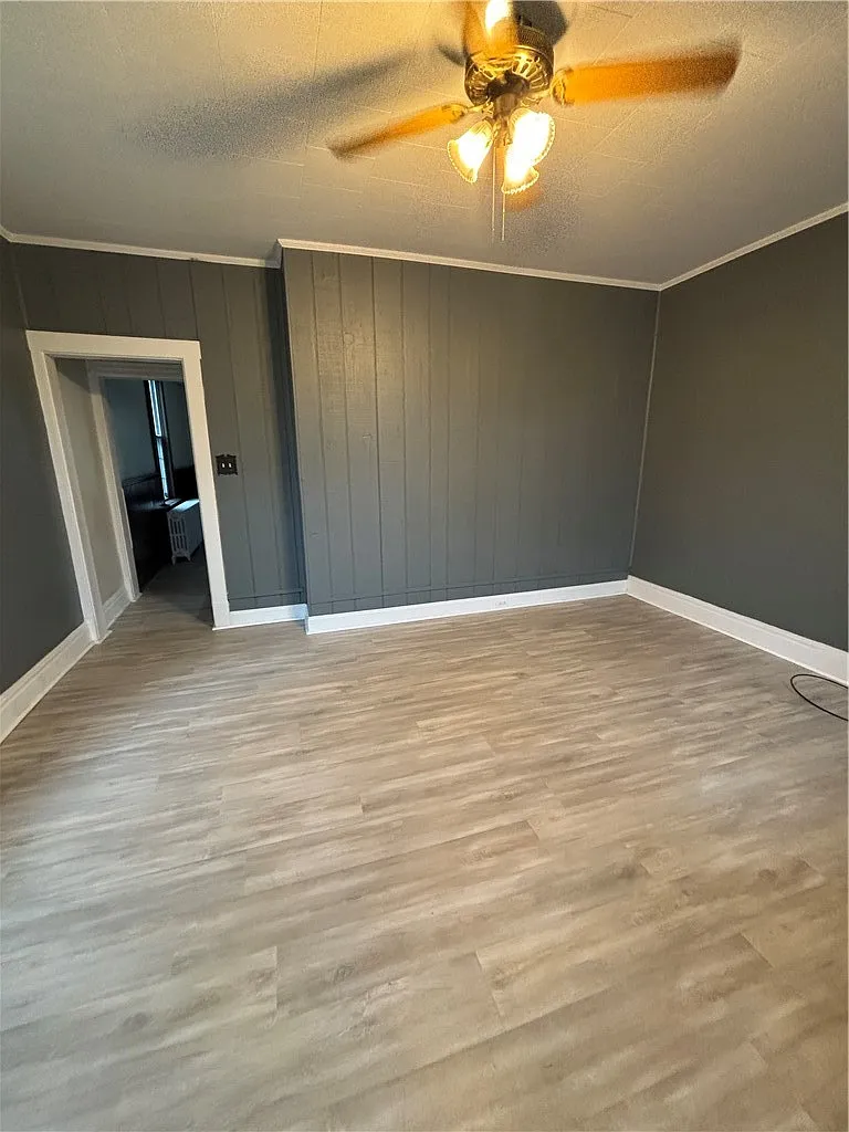 2 bed, 1.5 bath, 1164 sqft, $1,200 — Photo 3
