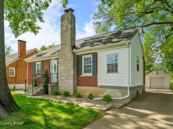 927 Parkway Dr, Louisville, KY 40217