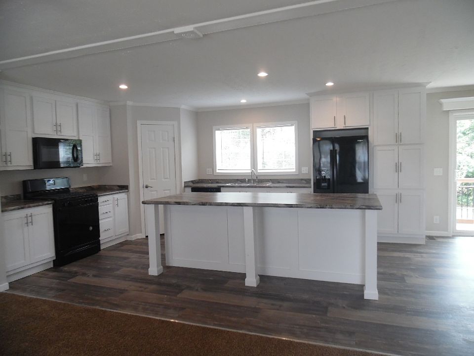 1st image of 28711 Parkview #W091