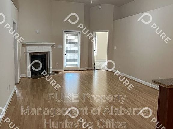 4th image of 130 Forest Glade Dr