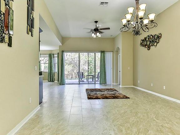 3rd image of 15433 Pepper Pine Ct